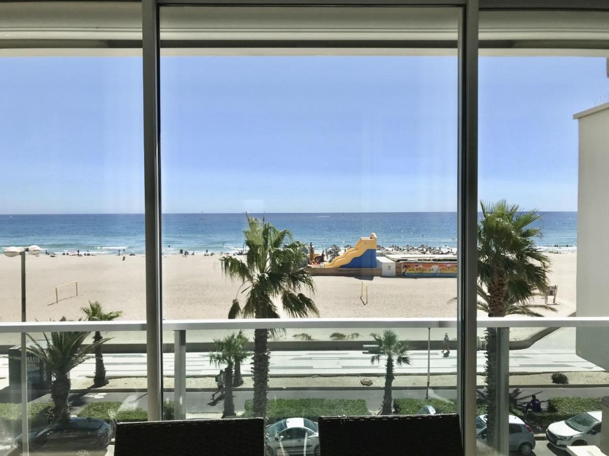 Appartement Face A La Mer - 6 A 8 Personnes - Canet En Roussillon Экстерьер фото